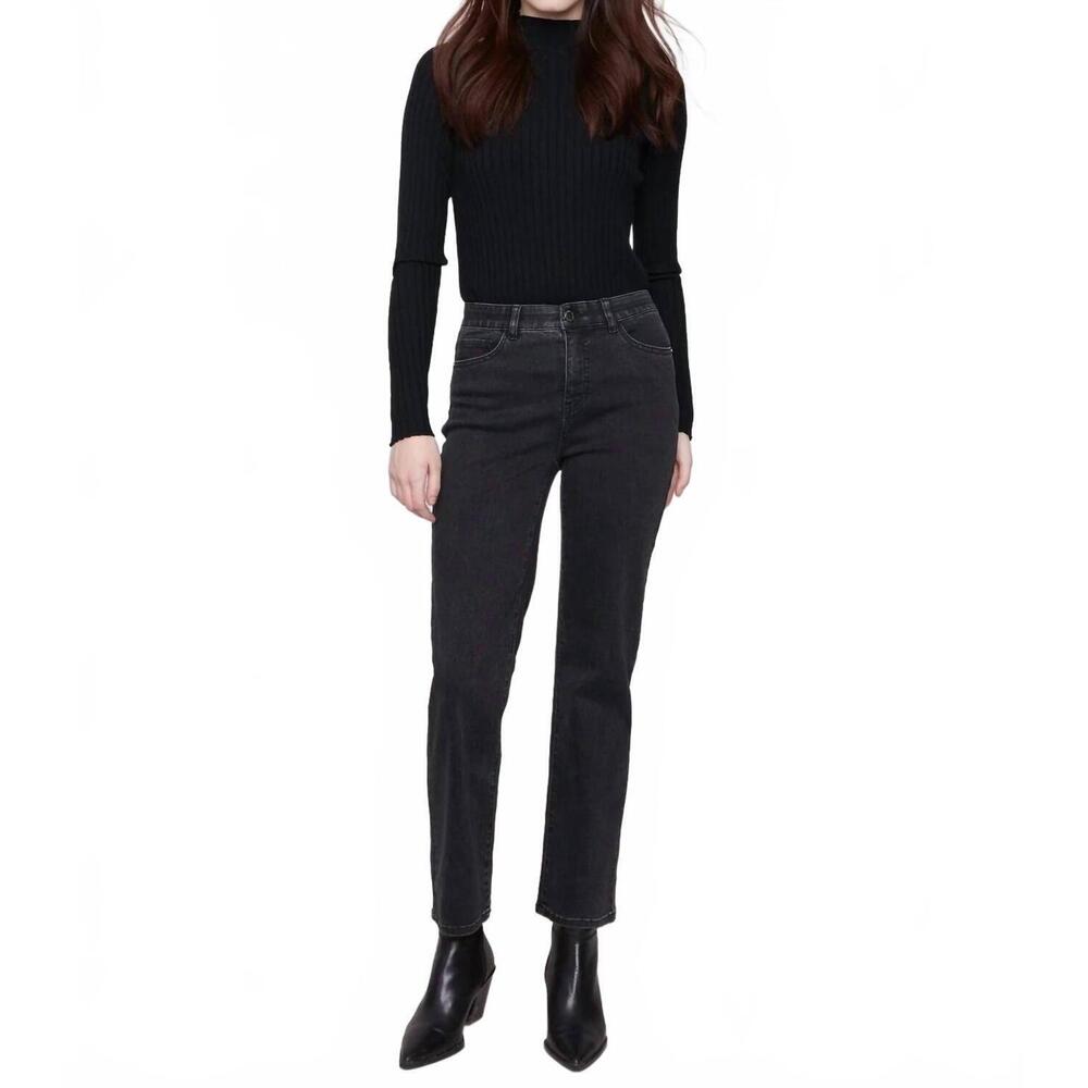 NEW CHARLIE B straight leg jeans with five-pocket design in charcoal